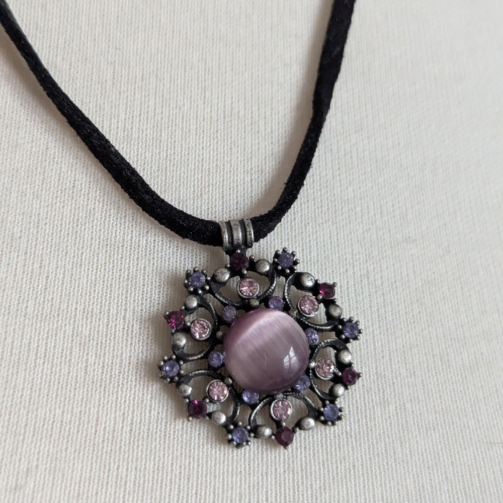 Elegant Purple Pendant Necklace